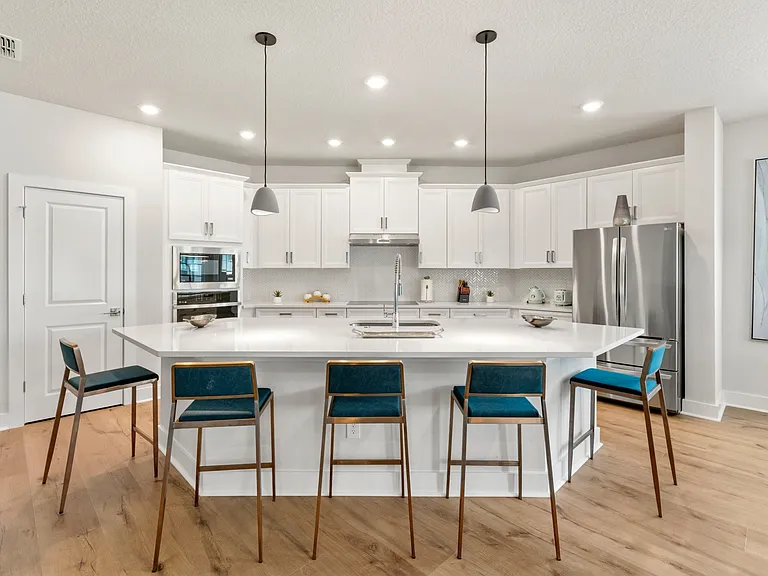 Reserve at Hillview — Photo 1
