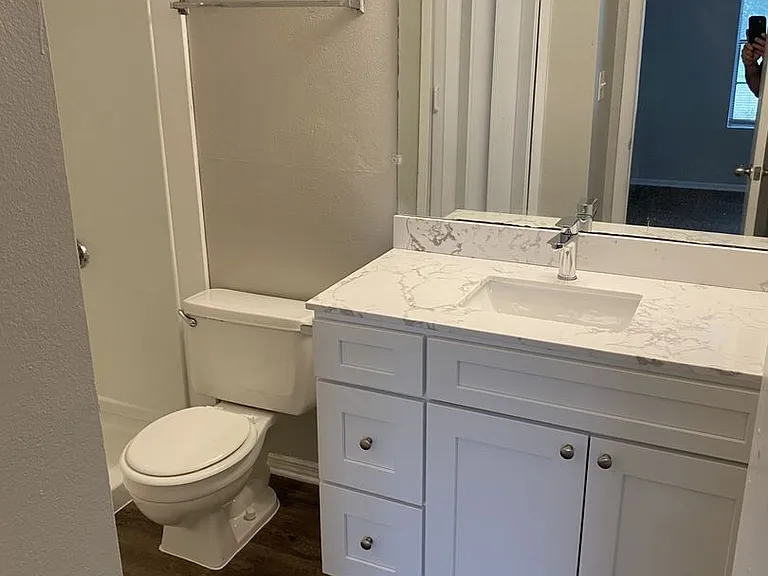238 Afton Sq #202 — Photo 17