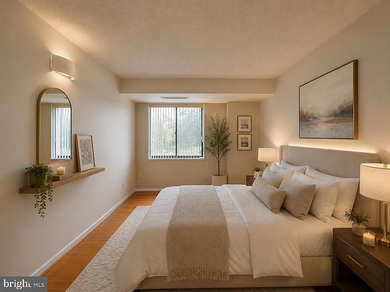 200 N Pickett St #207 — Photo 13