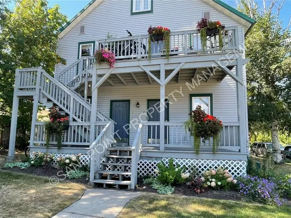 302 S 2nd Ave, Sandpoint, ID