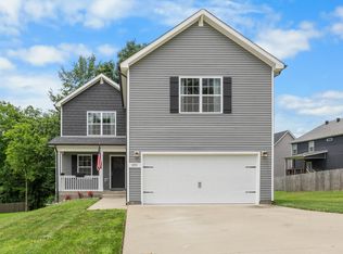 201 Bonnell Dr, Clarksville, TN 37042