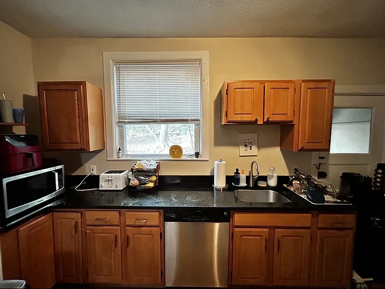 52 Lanark Rd #1 — Photo 6