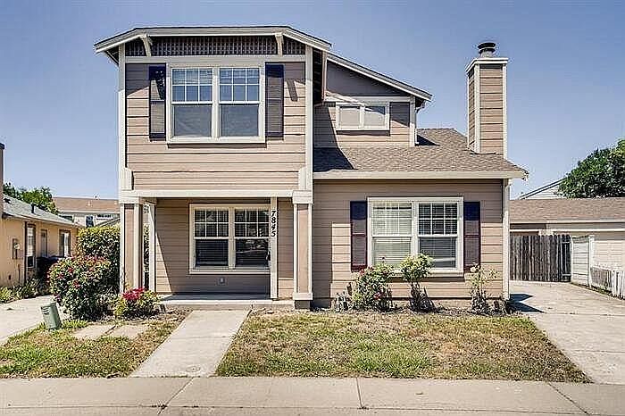 1st image of 78455 Regency Woods Way