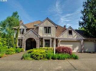 10552 NW La Cassel Crest Ln, Portland, OR 97229