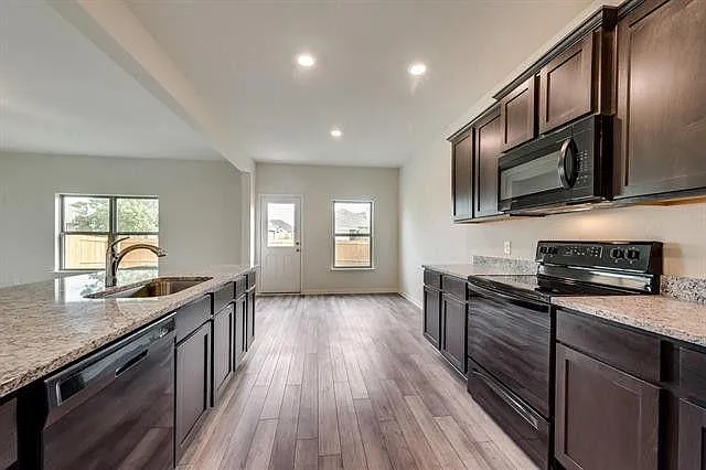 13609 Mineral Rd — Photo 19
