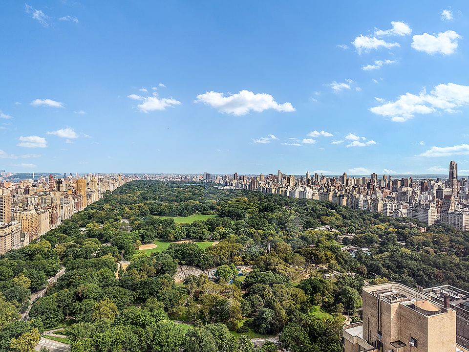 1st image of 217 W 57th St #43C