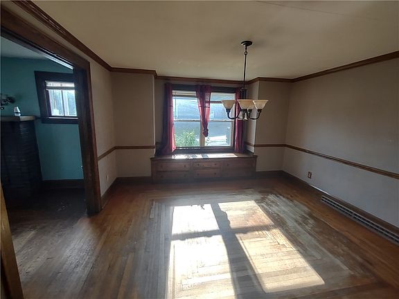5th image of 620 Hazel Ave