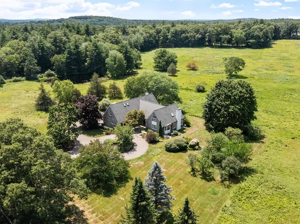 1409 Monument St, Concord, MA 01742