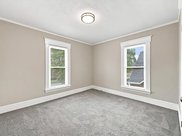 802 S Lafayette Ave #2 — Photo 15