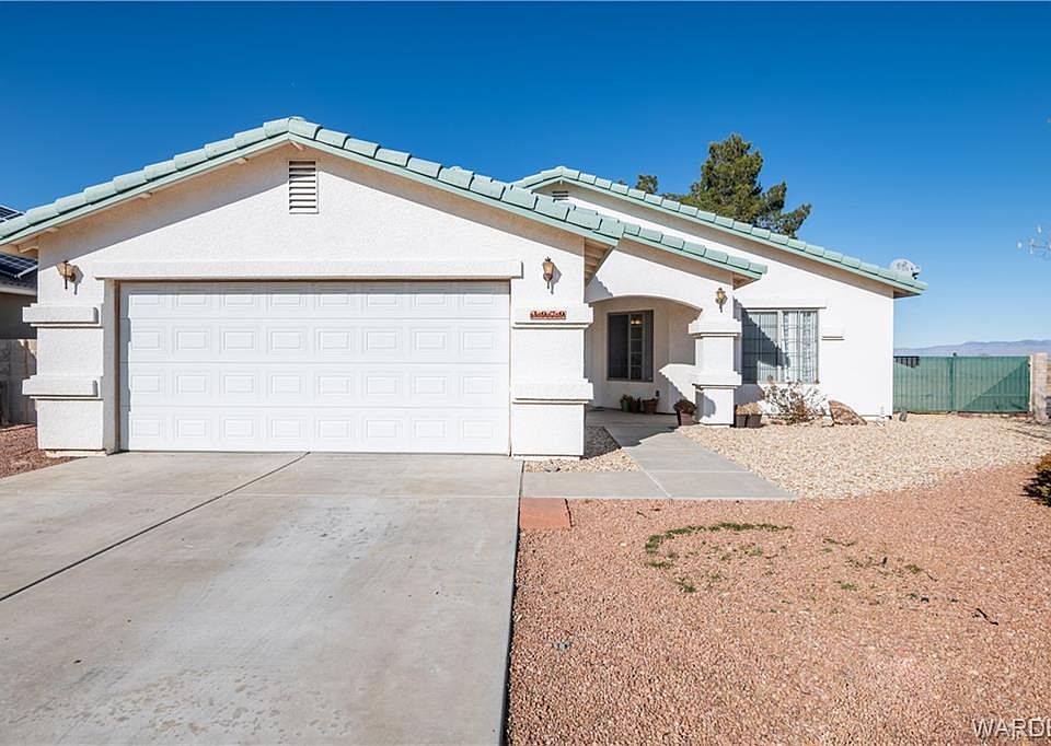 1st image of 3979 E Lass Ave