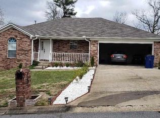 2 Onyx Ln, Maumelle, AR 72113