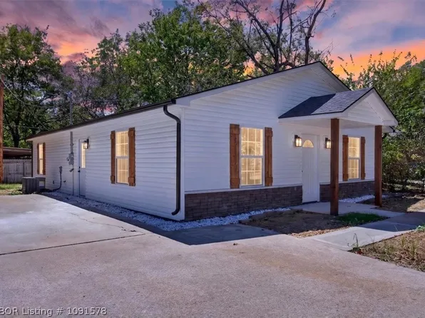 604 N Witte St, Poteau, OK 74953