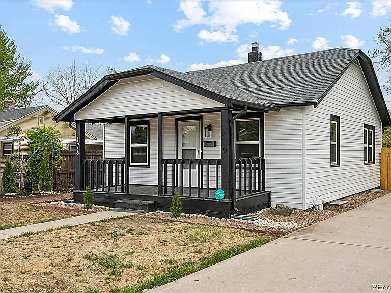 3 bed, 1100 sqft, $2,600 — Photo 1