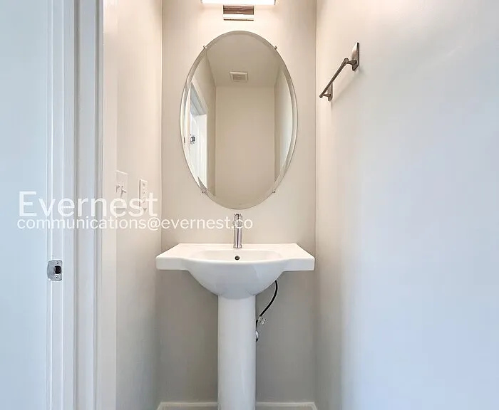 614 Mason Ward Pl — Photo 16
