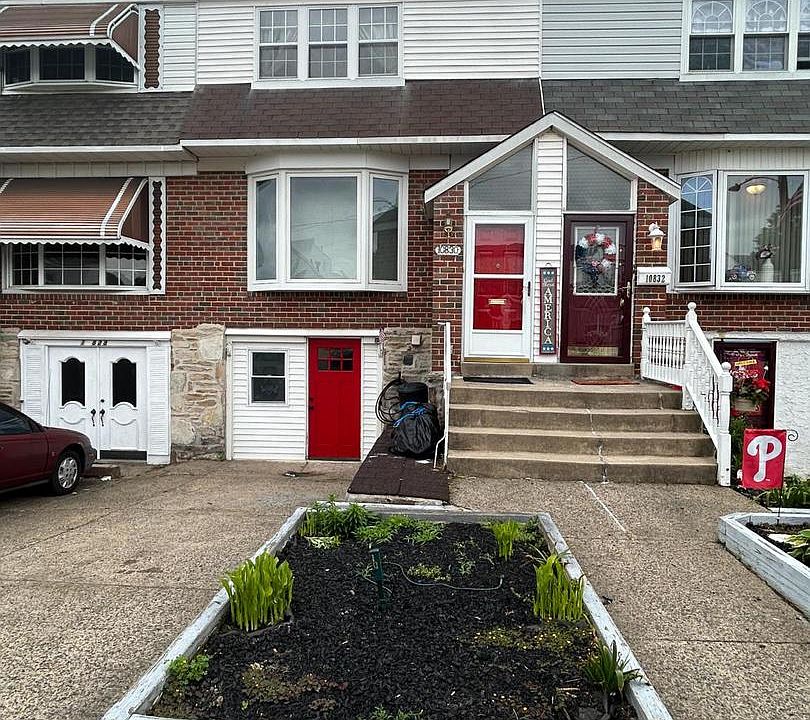 1st image of 10830 Perrin Rd