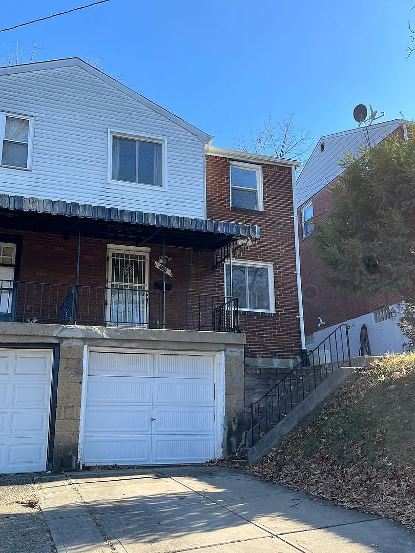 949 Woodbine St photo 1