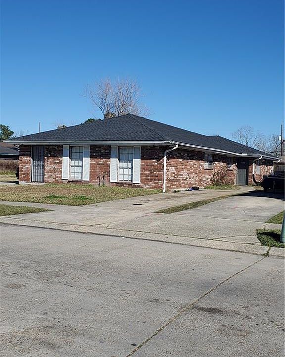 1st image of 7831-33 Arcadia Ln