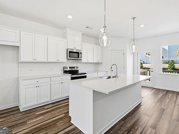 6th image of this home