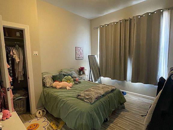 4th image of 75 Richards Pl #2837694