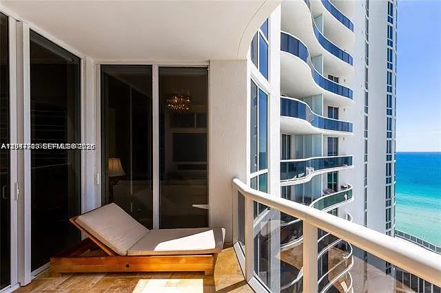 16001 Collins Ave #1106 — Photo 30