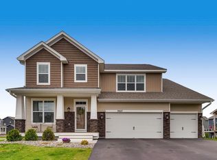 9827 66th St S, Cottage Grove, MN 55016