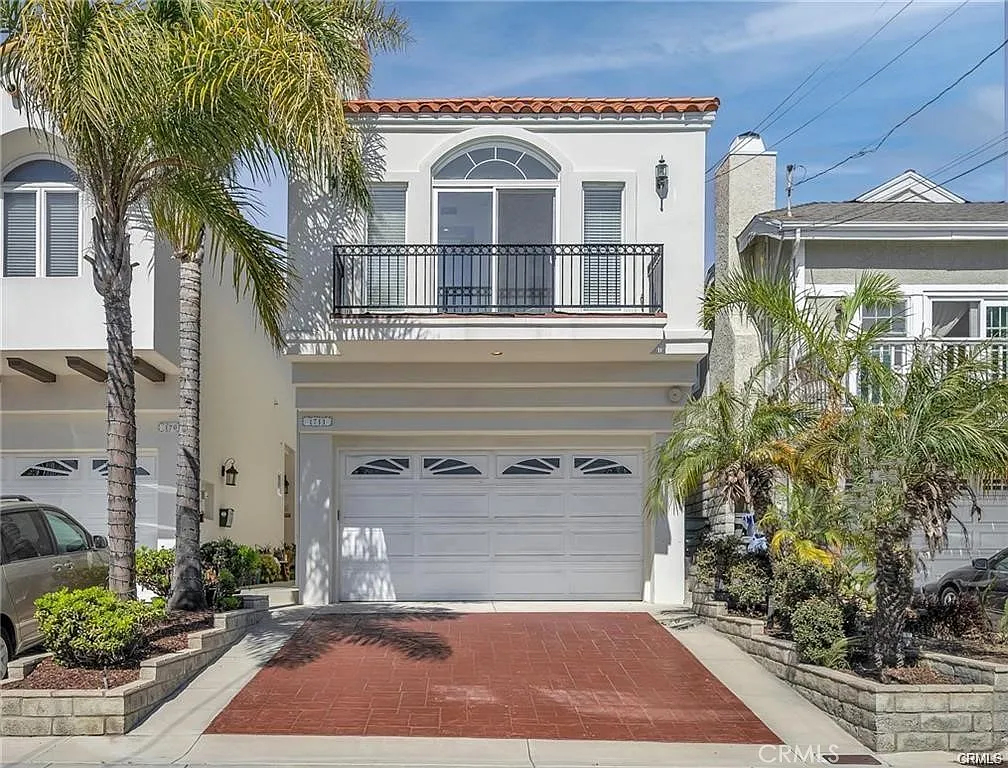 3 bed, 1976 sqft, $7,300 — Photo 1
