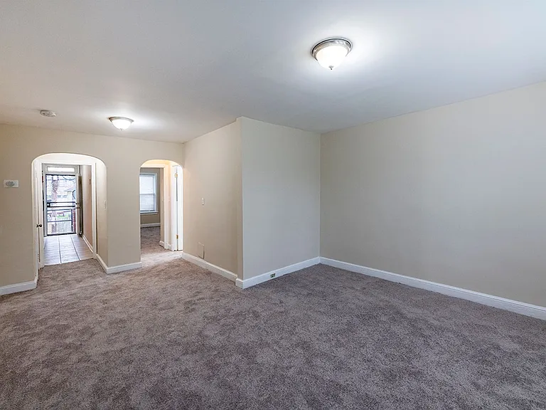 351 Parkland Pl SE — Photo 5