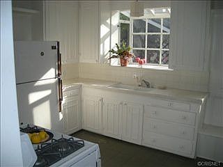 4th image of 4321 Bluebell Ave