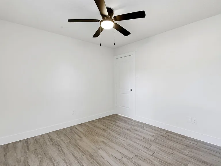 26218 Cypresswood Dr — Photo 29
