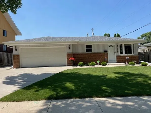 3965 South Kingan AVENUE, Saint Francis, WI 53235