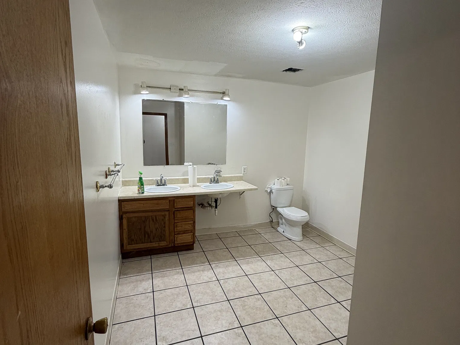 4479 E Shore Dr — Photo 3