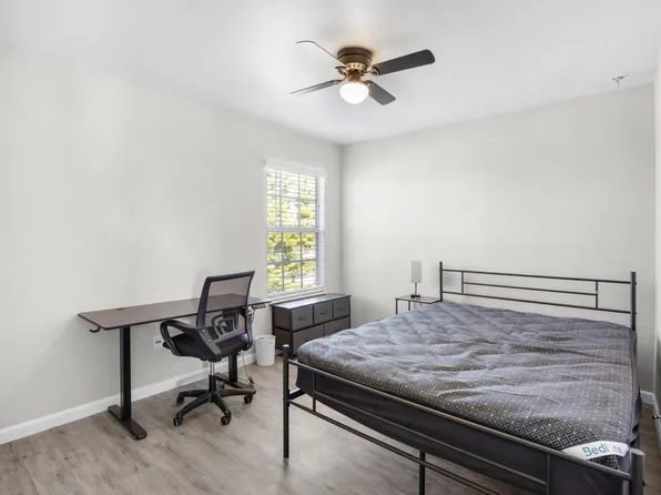 (undisclosed Address), Cape Coral, FL 33993