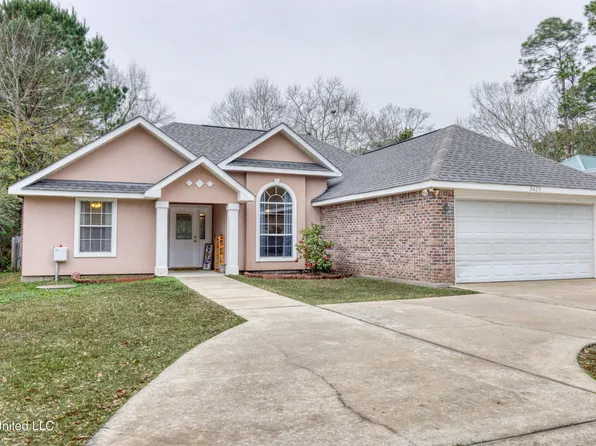 3429 Beach View Dr, Ocean Springs, MS 39564