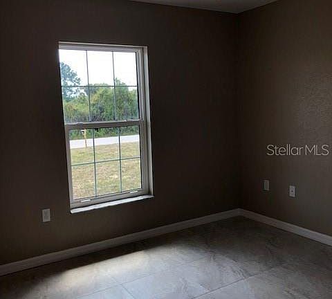 5th image of 10244 Burlington Ave