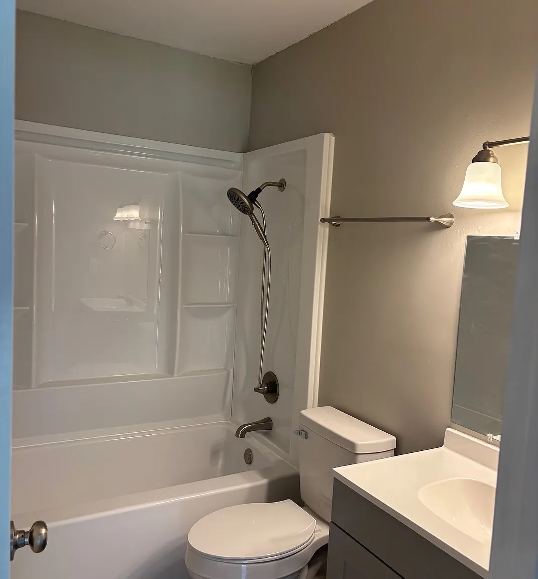 4 bed, 1512 sqft, $1,950 — Photo 3