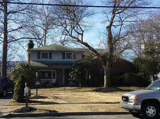 1204 Crane Dr, Cherry Hill, NJ 08003