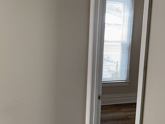 5th image of 356 Park Ave