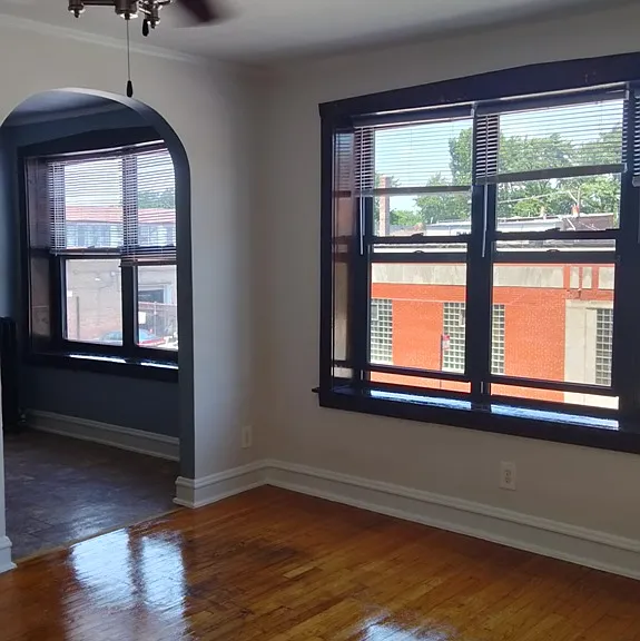 4101 W Belmont Ave #2 — Photo 1