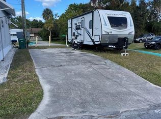 49 Indiana St, Palmetto, FL 34221