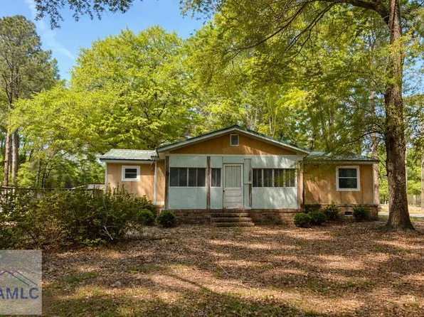952 Royal Rd, Millen, GA 30442