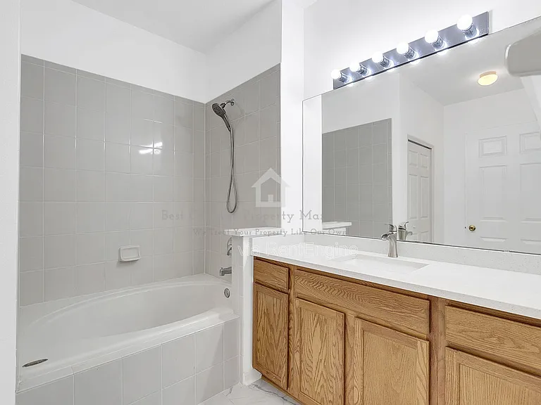 14057 Wild Majestic St #1 — Photo 19
