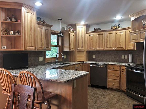 4th image of 28049 470th St