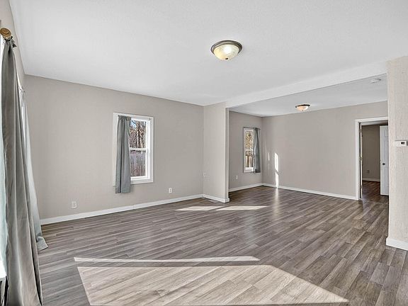 4th image of 119 Reed St