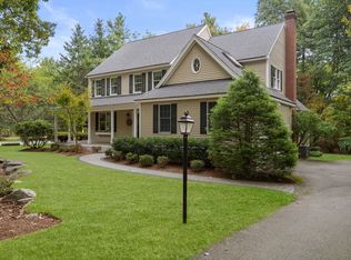 17 Ledge Hill Rd, Southborough, MA 01772