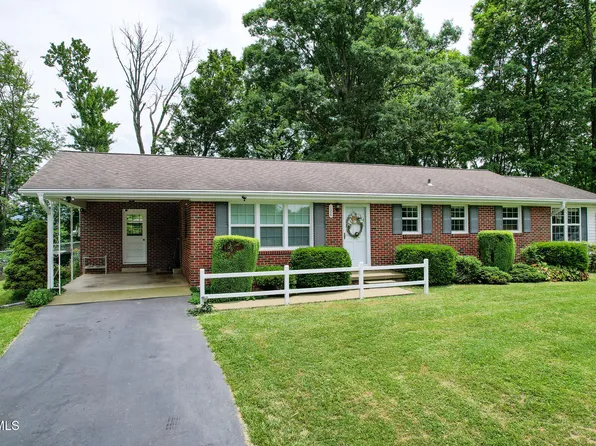 126 Poplar Hill Dr, Johnson City, TN 37604