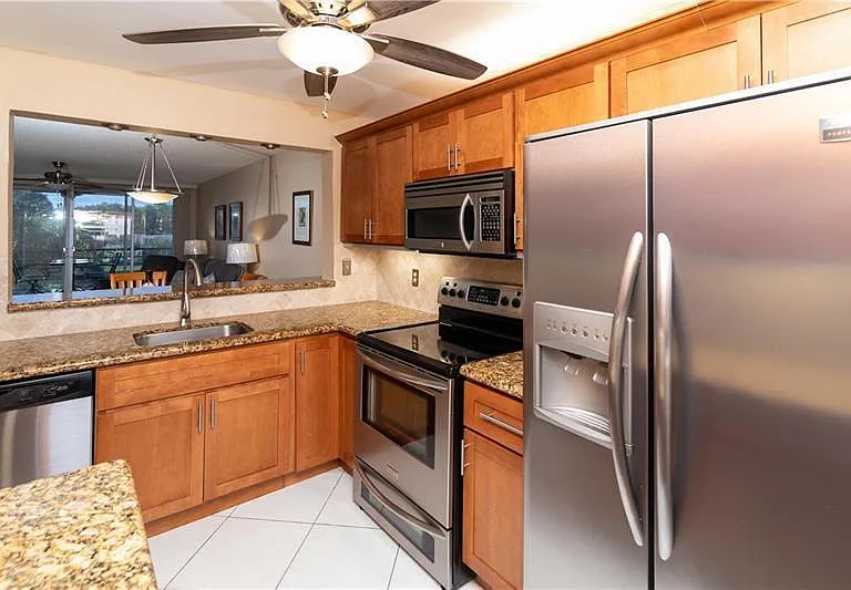 1811 Sabal Palm Dr #304 — Photo 3