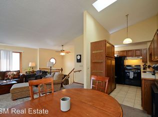 1332 Windcrest Ave, Eagan, MN 55123