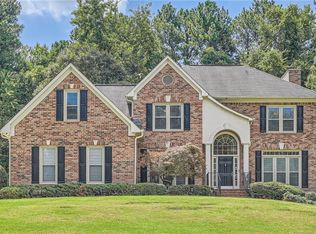 529 Misty Lake Ln, Lawrenceville, GA 30043