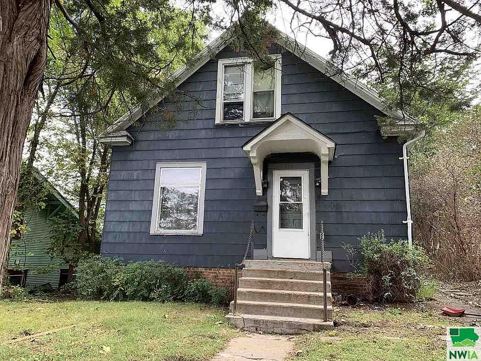 1st image of 512 Rebecca St