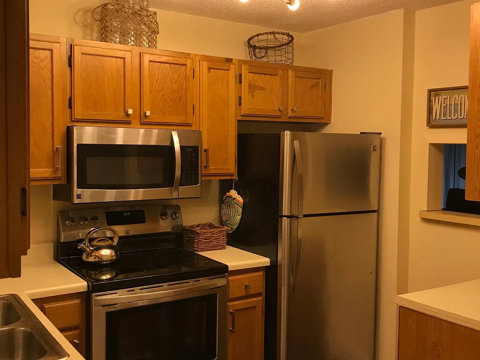 239 Beach City Rd — Photo 1